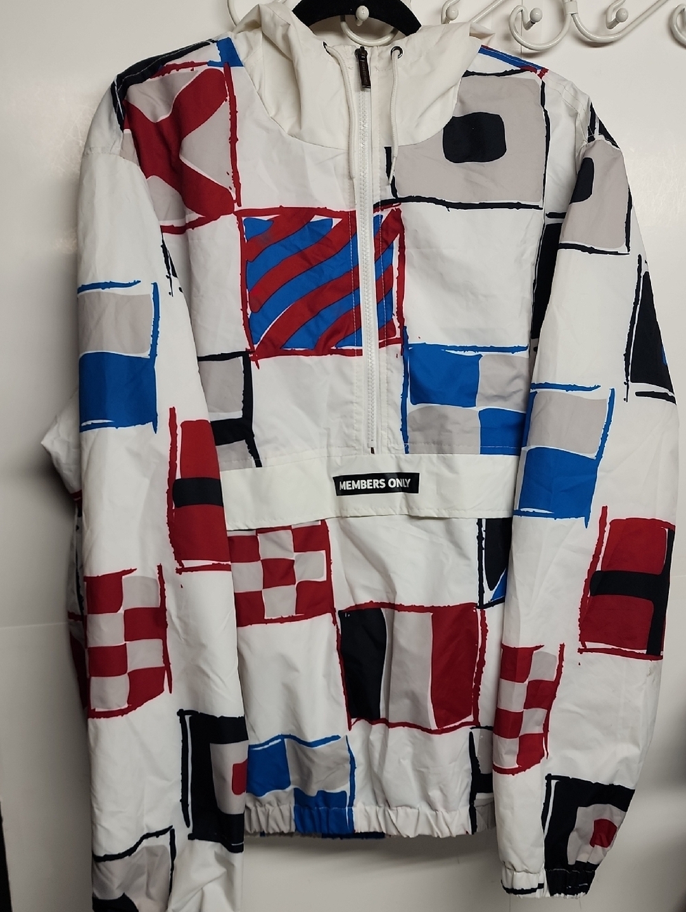 Members Only White Pullover Windbreaker with Red & Blue Graphic Blocks Size XXL